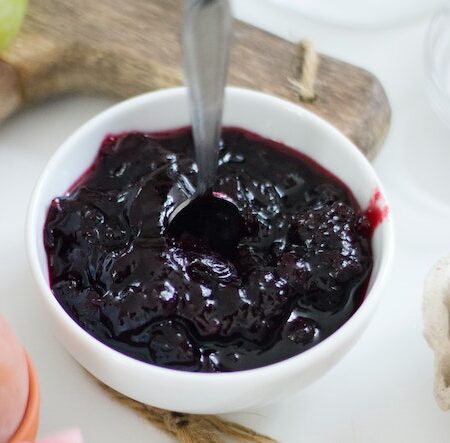 Blueberry fruit spread in a fresh white bowl